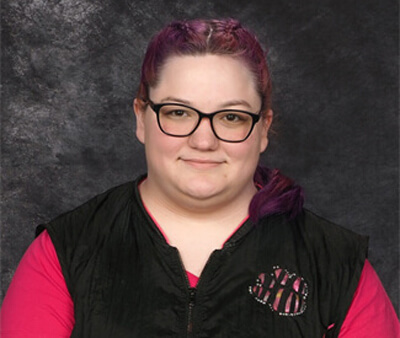 Haley, professional dog groomer at Four-Legged Fun Zone in Everett – available for same-week weekday grooming appointments